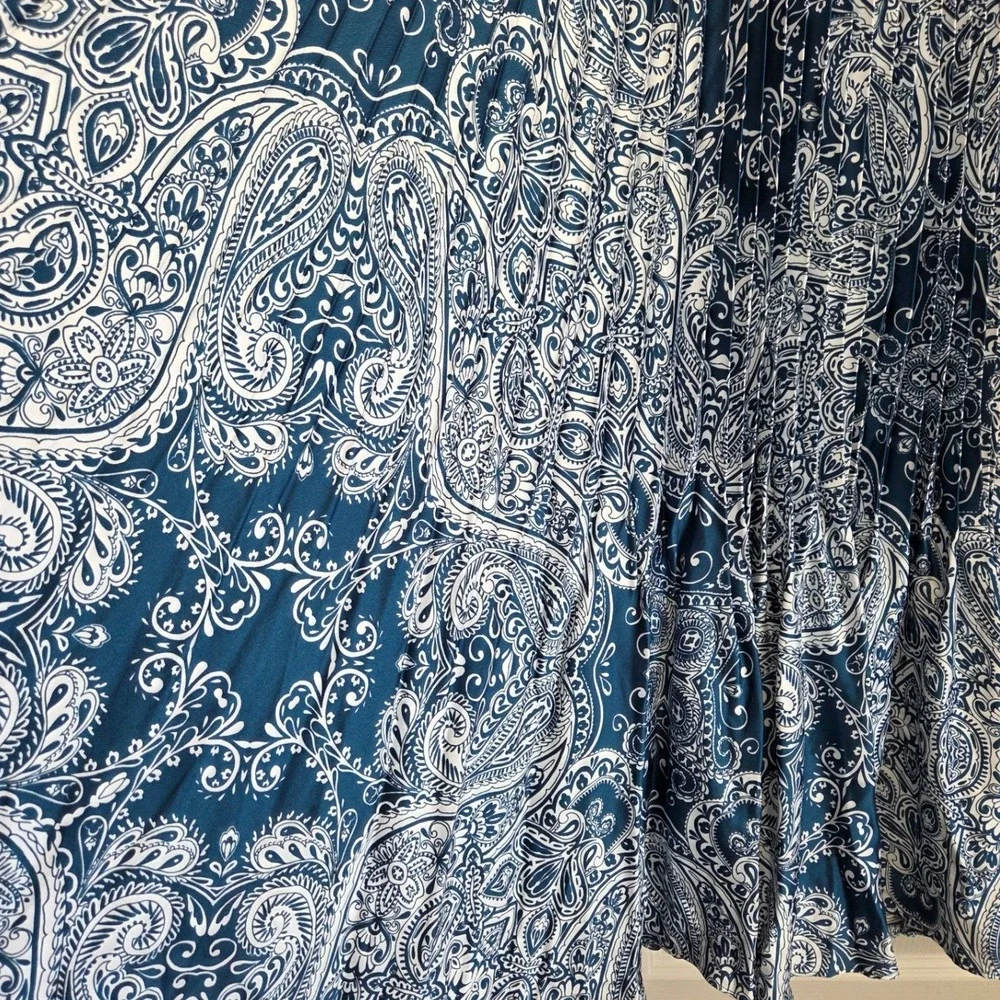 CHICOS Blue White‎ Paisley Pleated Elastic Waist Flowy Midi Maxi Skirt Sz 4/XXL